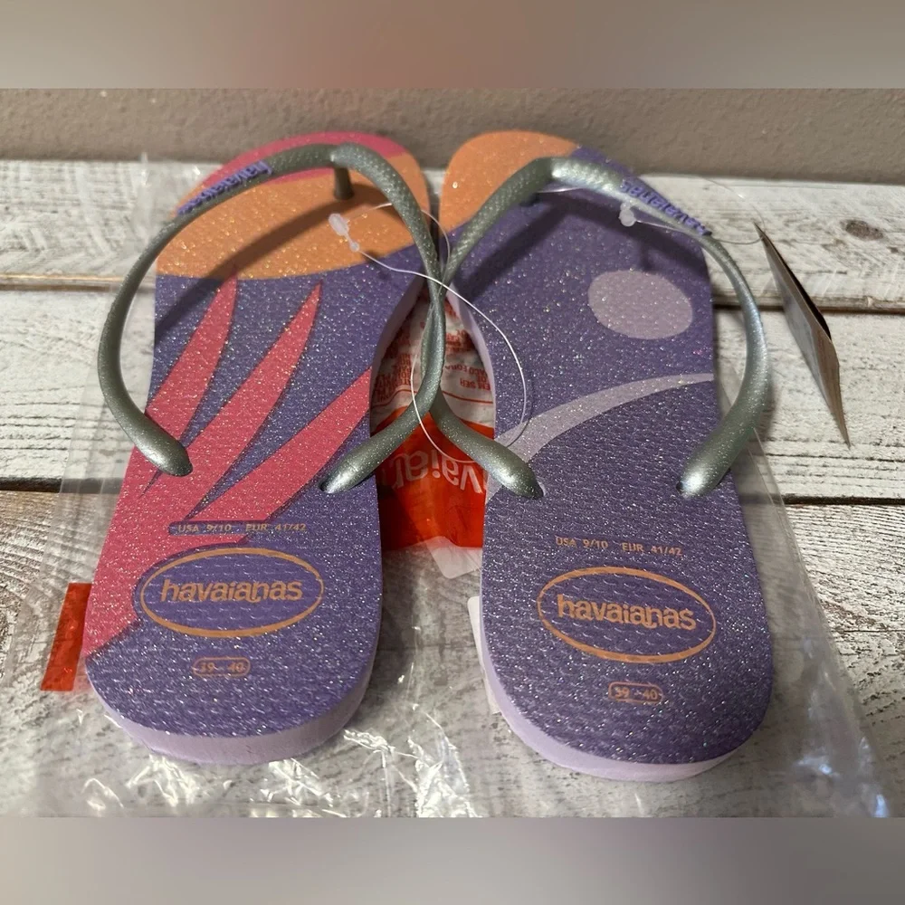 Havaianas Flip Flops - NWT